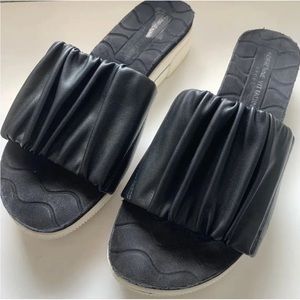 Adrienne Vittadini Sport Curtis Slides Sandals black slip ons